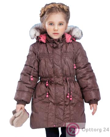 Пуховик детсякий зимний коричневый с розовым декором купить оптом