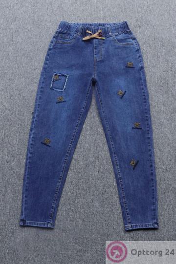 Джинсы женские на резинке с заплаткой купить оптом