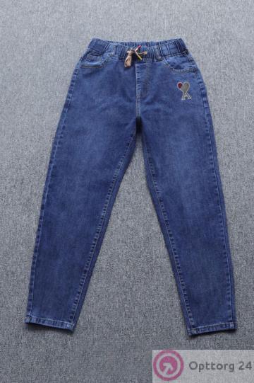 Джинсы женские на резинке с принтом сердца купить оптом