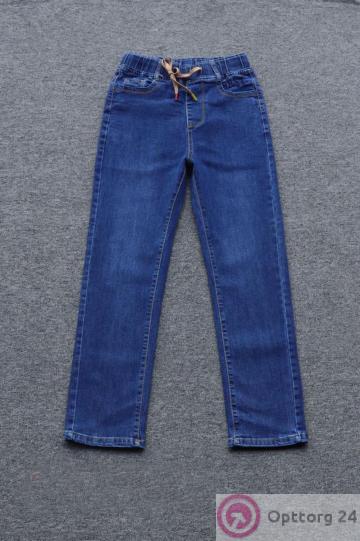 Джинсы женские на резинке прямого кроя с потертостями купить оптом