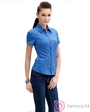 Блузка короткий рукав синяя украшена на воротнике и рукавах купить оптом