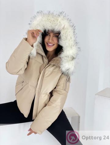 Куртка зимняя женская с искусственным мехом цвет кремовый купить оптом