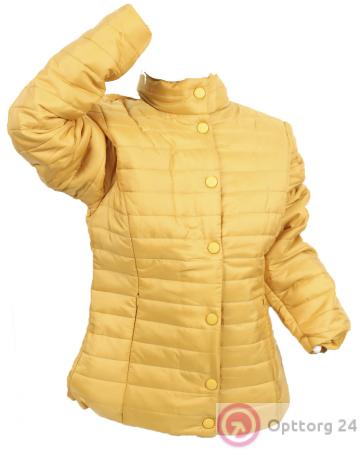 Детская стеганная куртка желтого цвета с завязкой. купить оптом