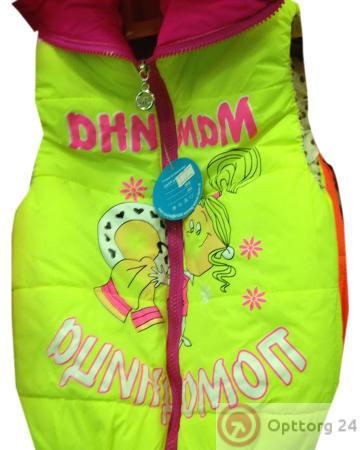 Жилетка детская салатового цвета с принтом купить оптом