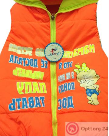 Жилетка детская оранжевого цвета с принтом купить оптом