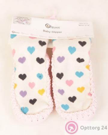 Пинетки детские светло-розовые с сердечками купить оптом