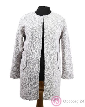 Пальто женское серое с драпировкой купить оптом