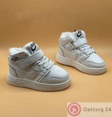 Кроссовки зимние детские цвет белоснежный купить оптом